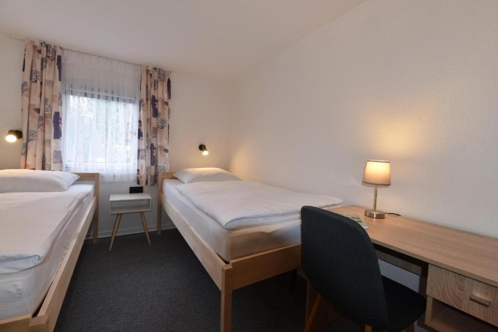 Landgasthof Gruener Baum Regnitzlosau Rom bilde